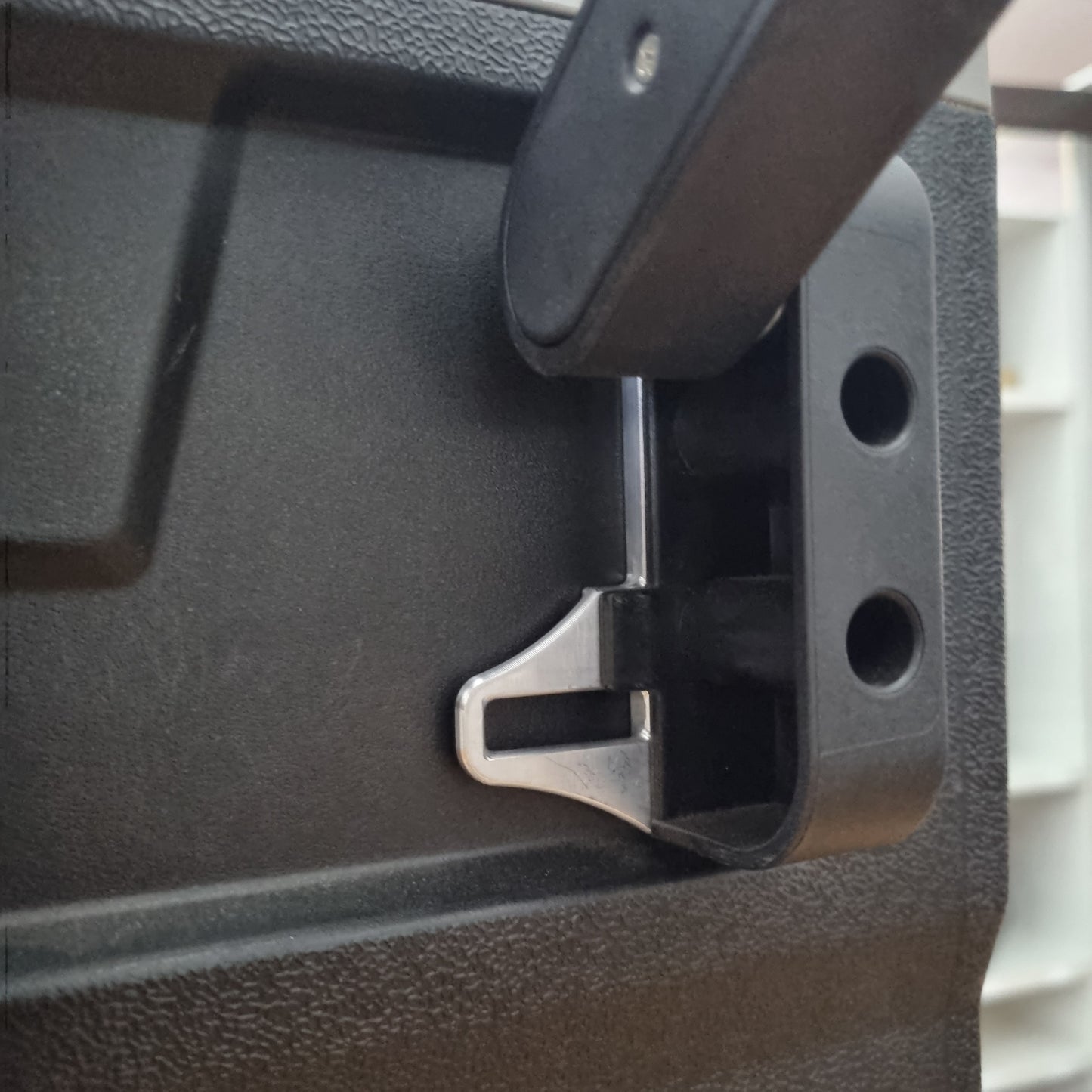 FS40 Tie Down Brackets