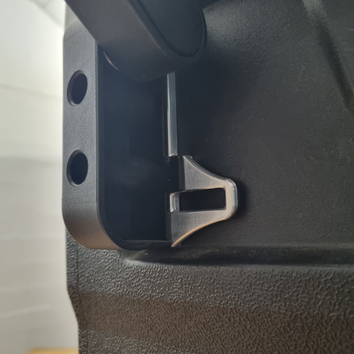 FS40 Tie Down Brackets