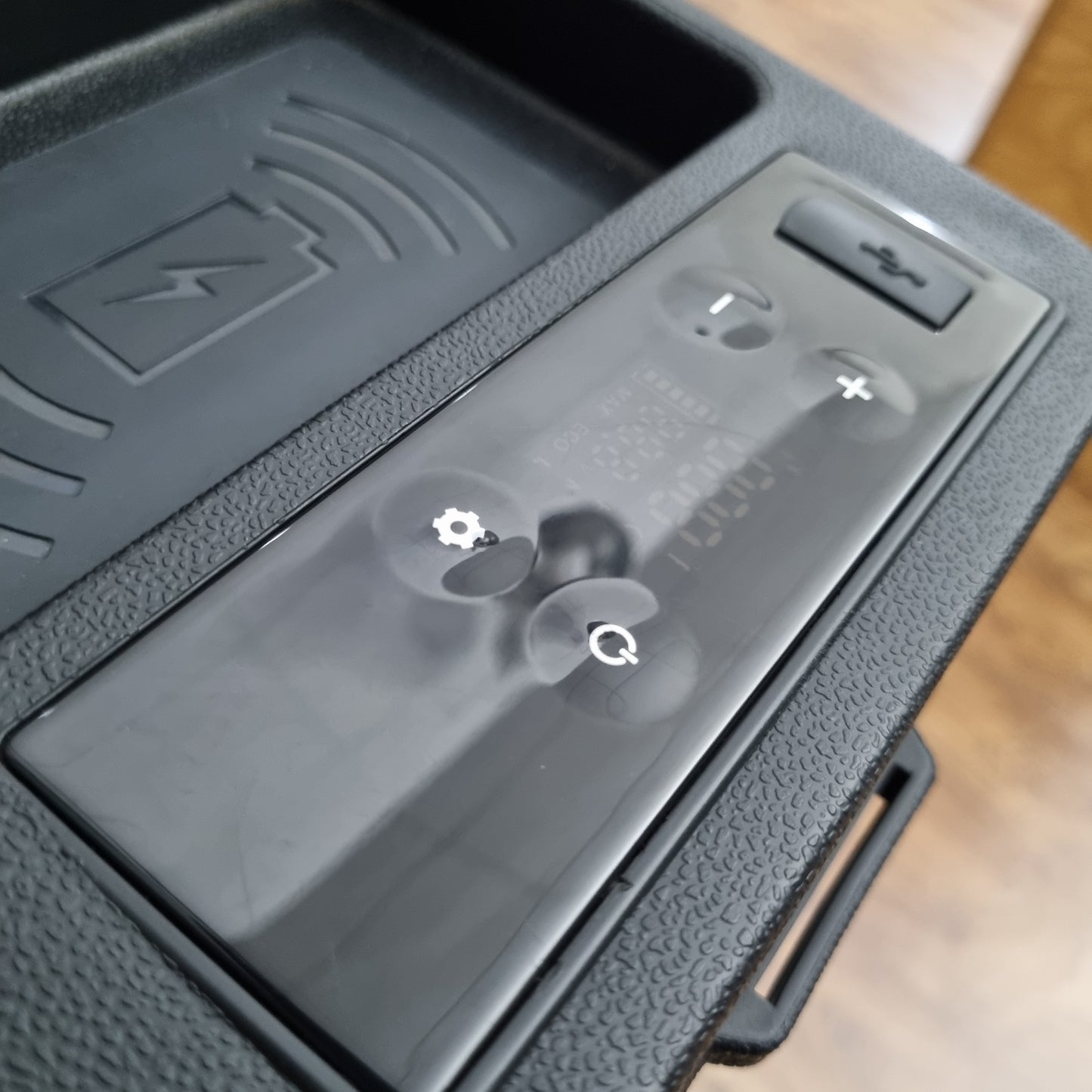 Flex CF8 Vehicle Center Console Fridge-Freezer