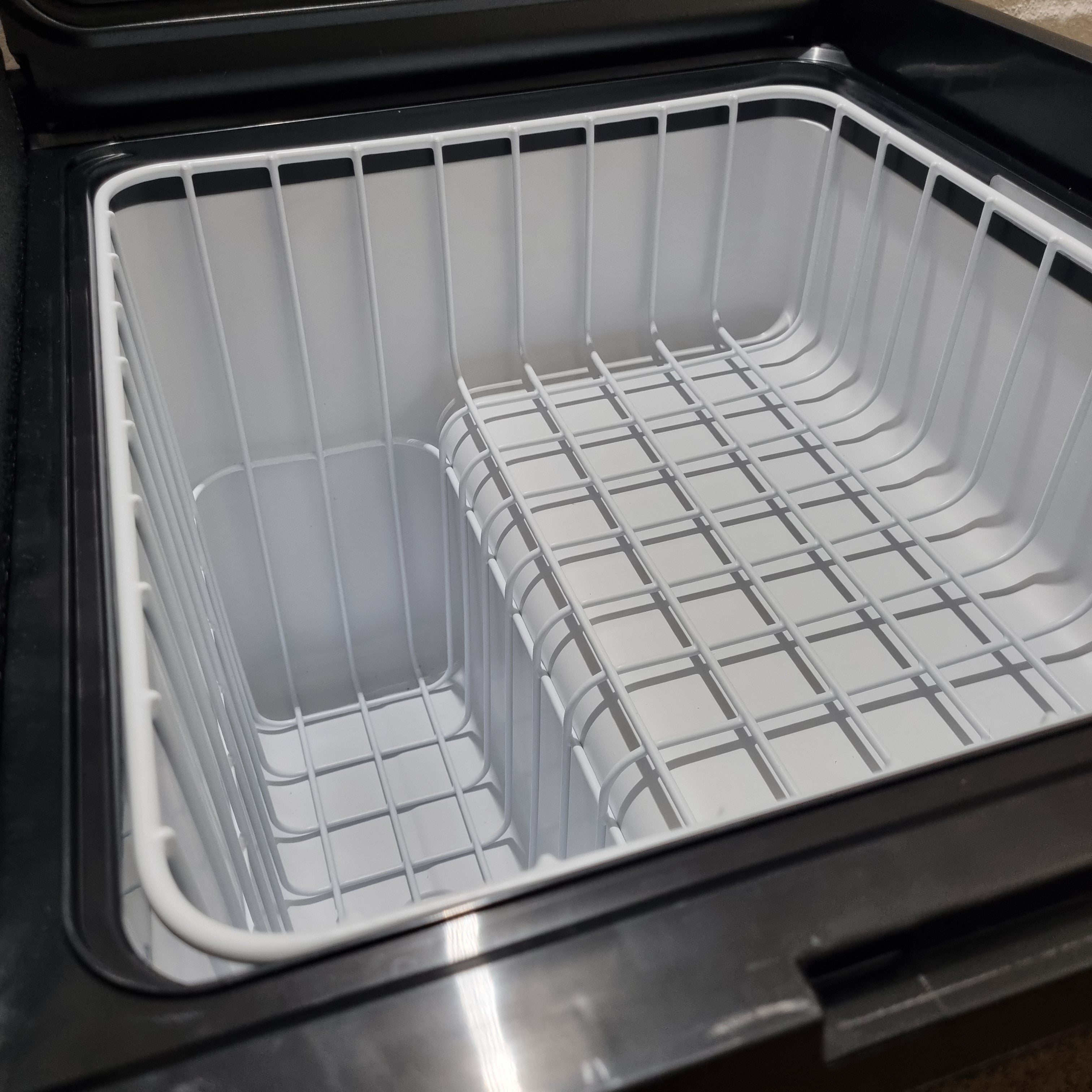 Flex KID75 Dual-Zone Camping Fridge-Freezer | 12V Camping Fridge