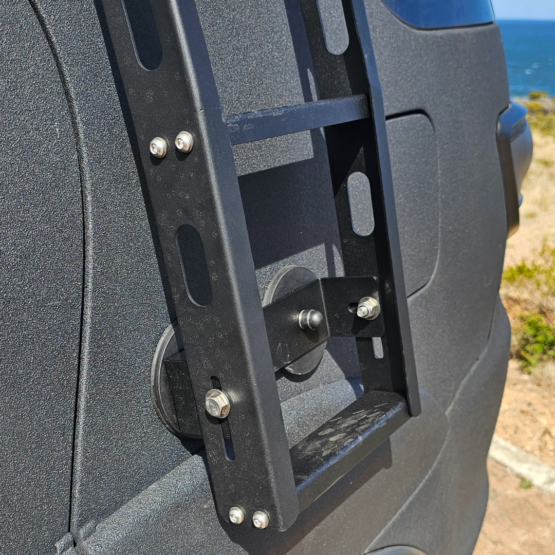 Roof Rack Ladder – D4D Toyota Fortuner