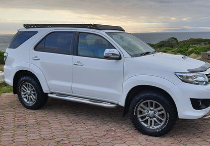 Toyota Fortuner 2005-2015 Predator Stealth Roof Rack